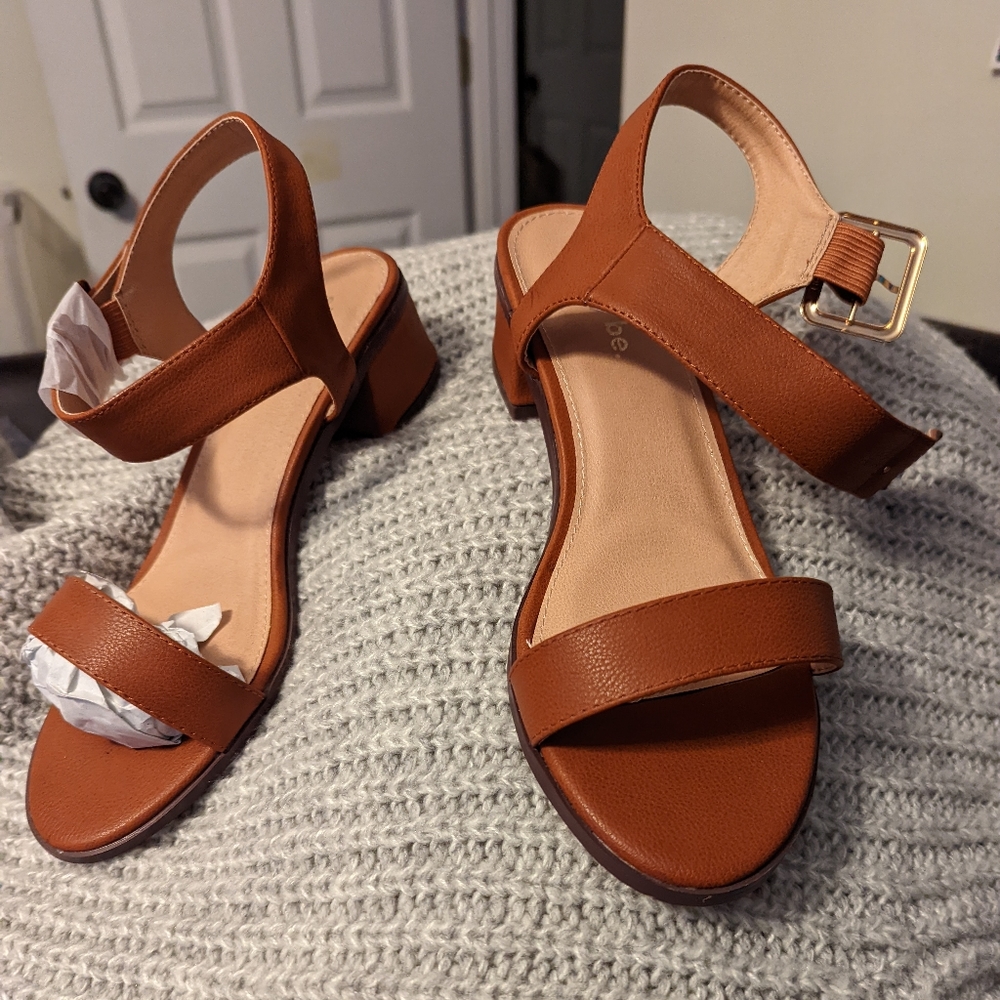 Open till sandals